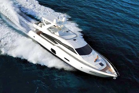 ferretti yacht vela