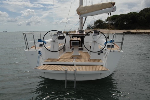 Dufour 335 GL barca a vela con elica orientabile