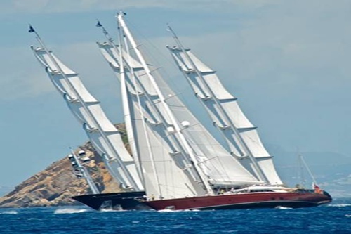 Gruppo Perini yacht a vela regata