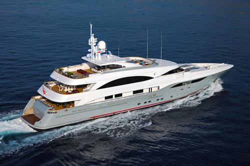 Yacht Serene Fincantieri Prima Palumbo premiati World Superyacht Award