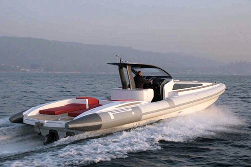 gommone Pirelli PZero 1400 Cabin