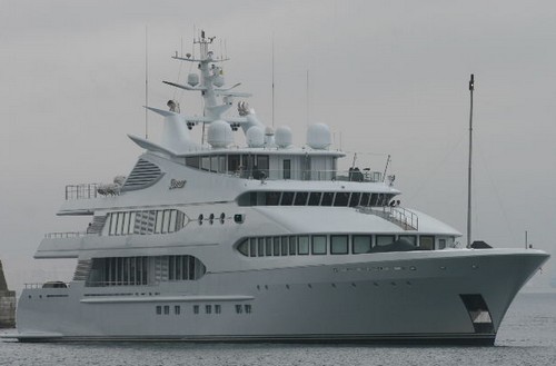 samar yacht
