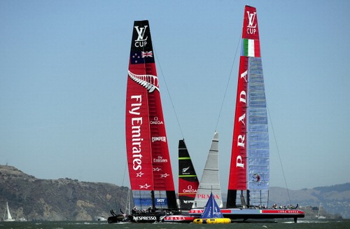 louis vuitton cup 2013 emirates vittoria