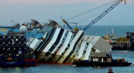 costa concordia foto raddrizzamento