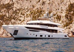 Benetti Diamond 145