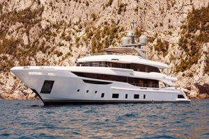 Benetti Diamond 145