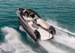 Yacht volante di Enata Marine